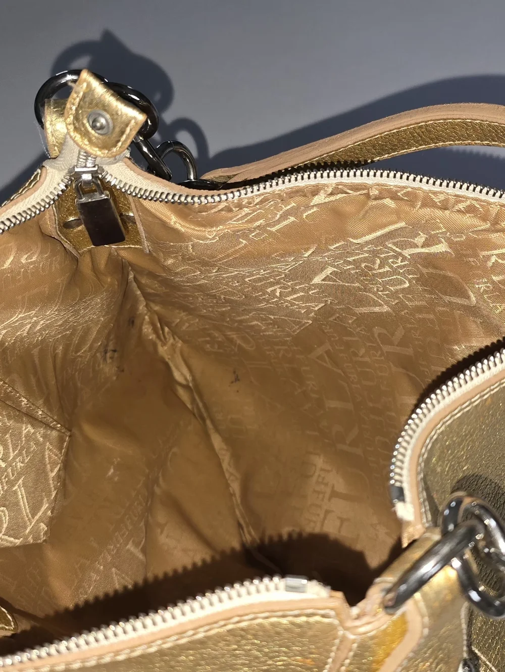 Furla lovely purse