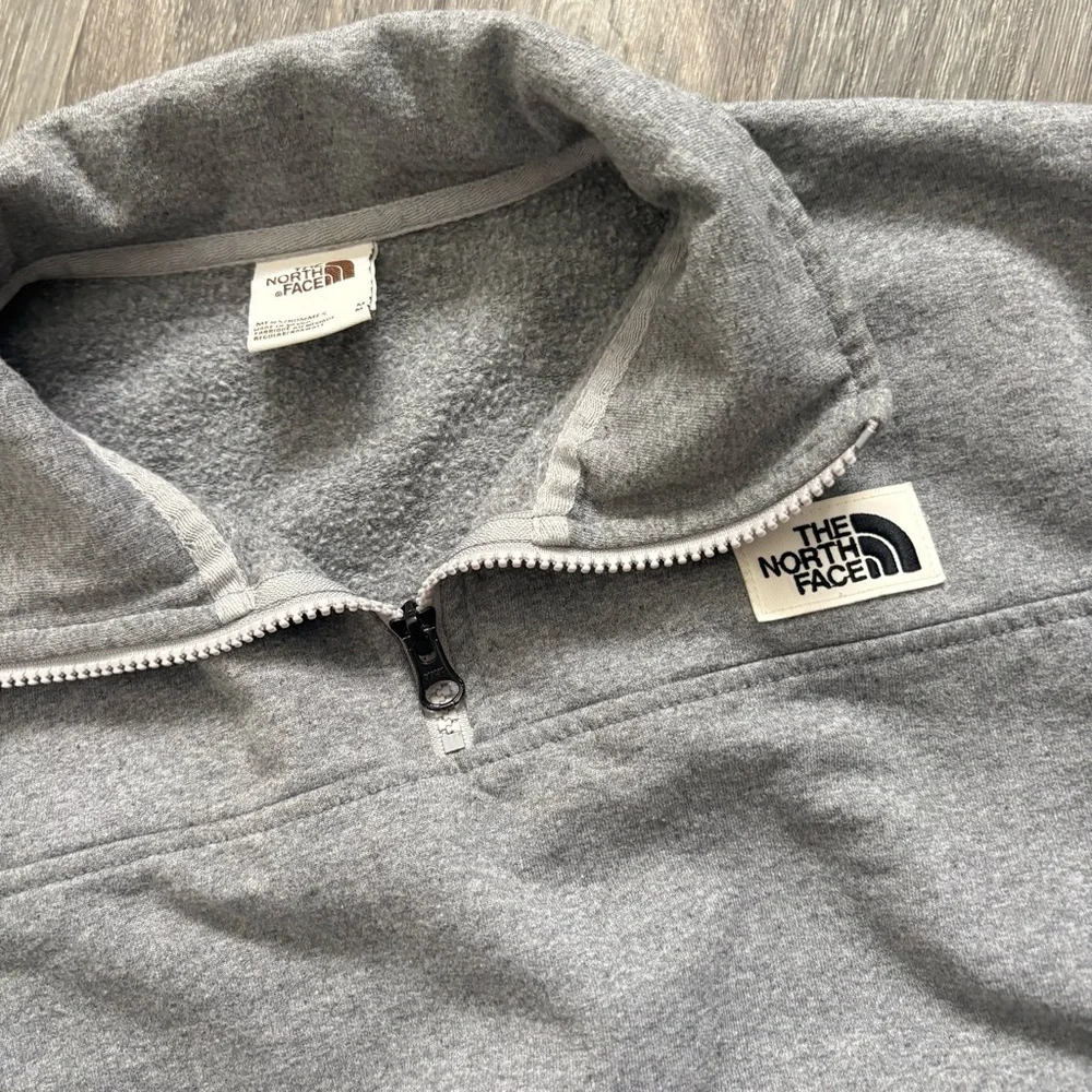 The North face heritage patch quarter zip sweatshirt