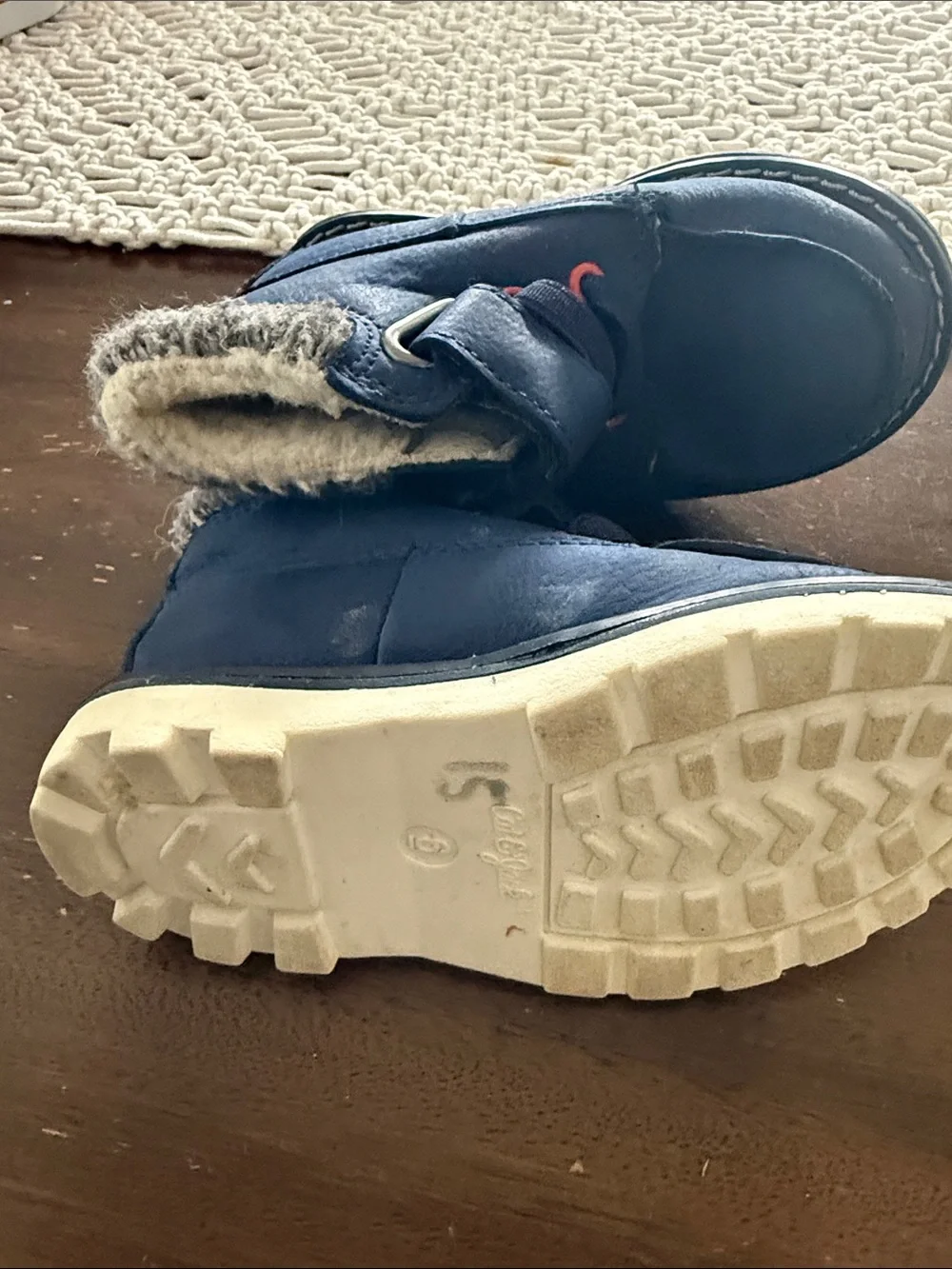 Skechers warm faux