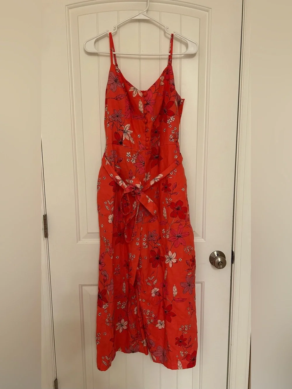 Banana Republic flattering coral
