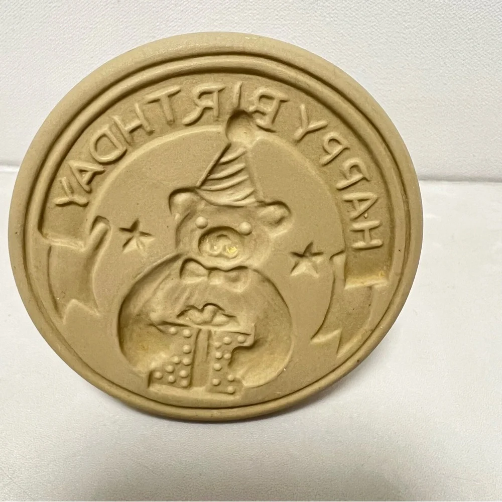 Brown Bag Cookie Art Happy Birthday Bear Cookie Stamp 1995 please read