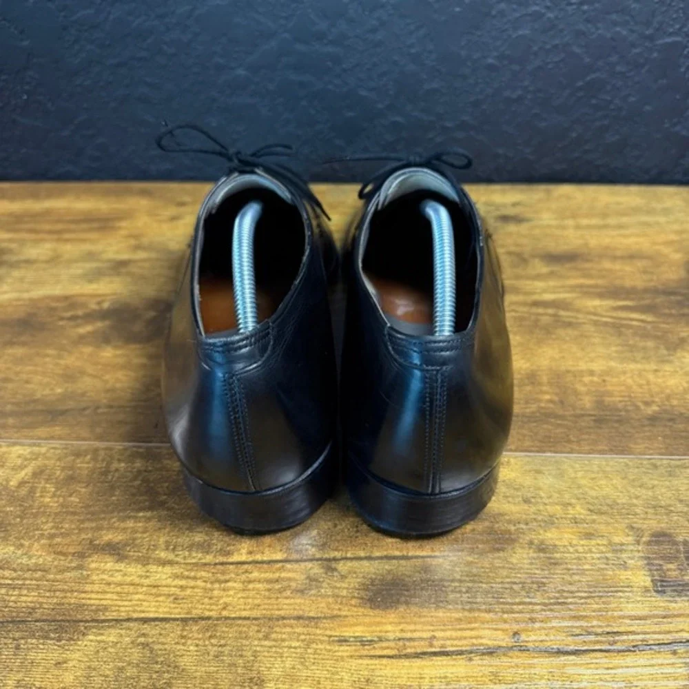 Nettleton black leather