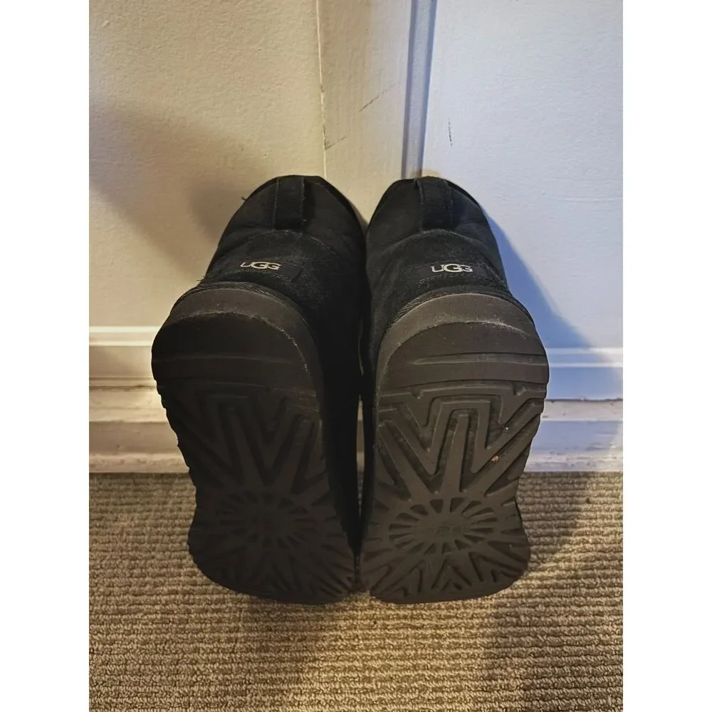 UGG classic mini
