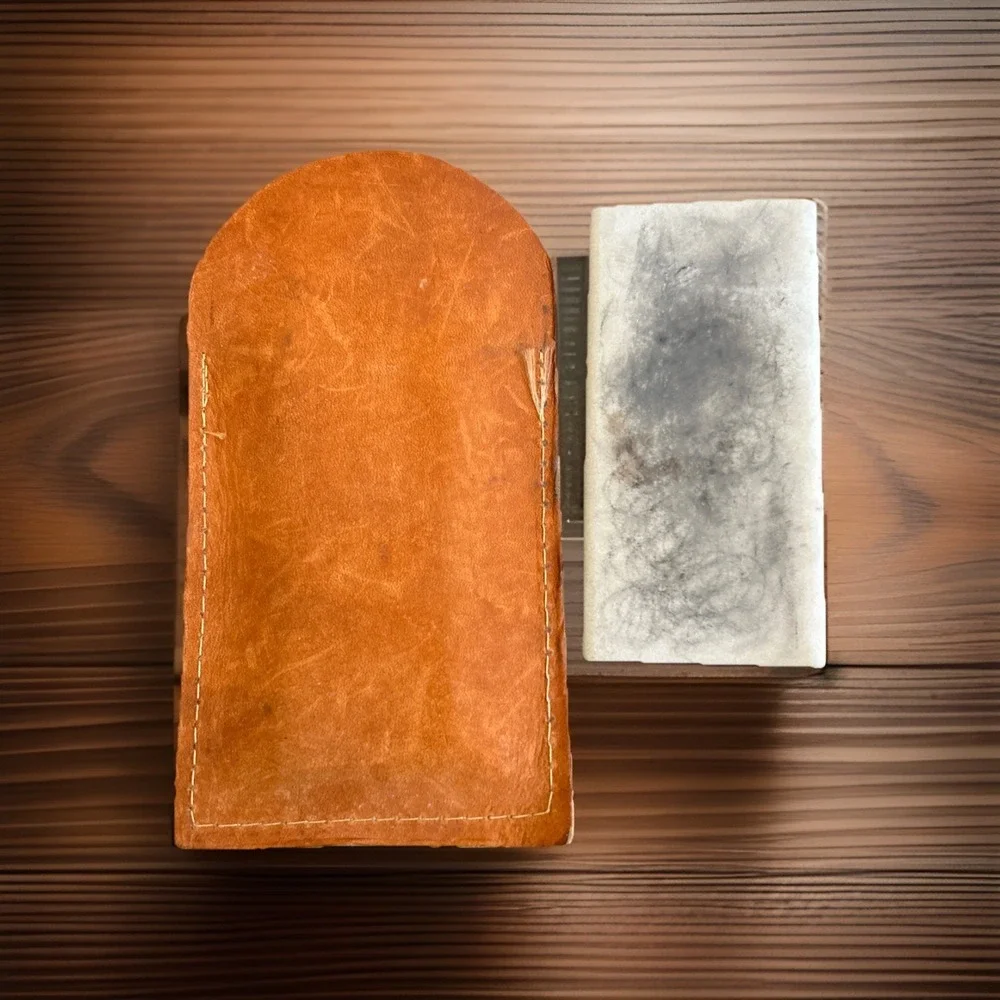 Vintage Sharpening Stone With Stitched Leather‎ Pouch