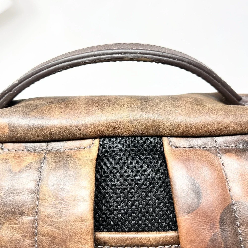 Fossil this backpack