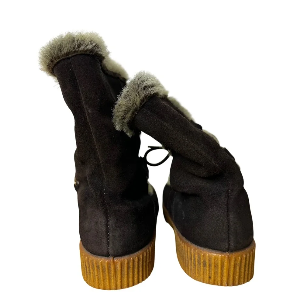 Vintage 70s JCPenneys Snow Boots Womens 7 Brown Suede Fur Trim Lace Up Ski Apres