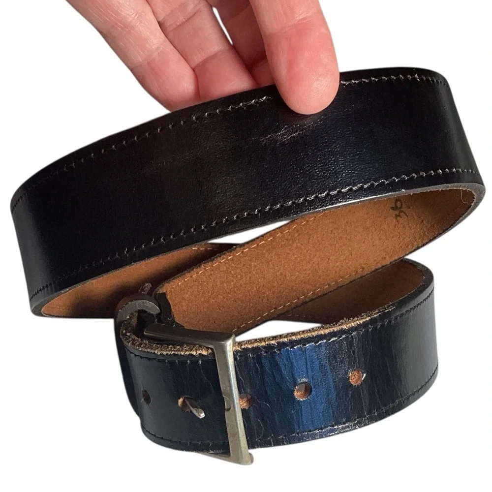Marc Wolf Ltd top grain