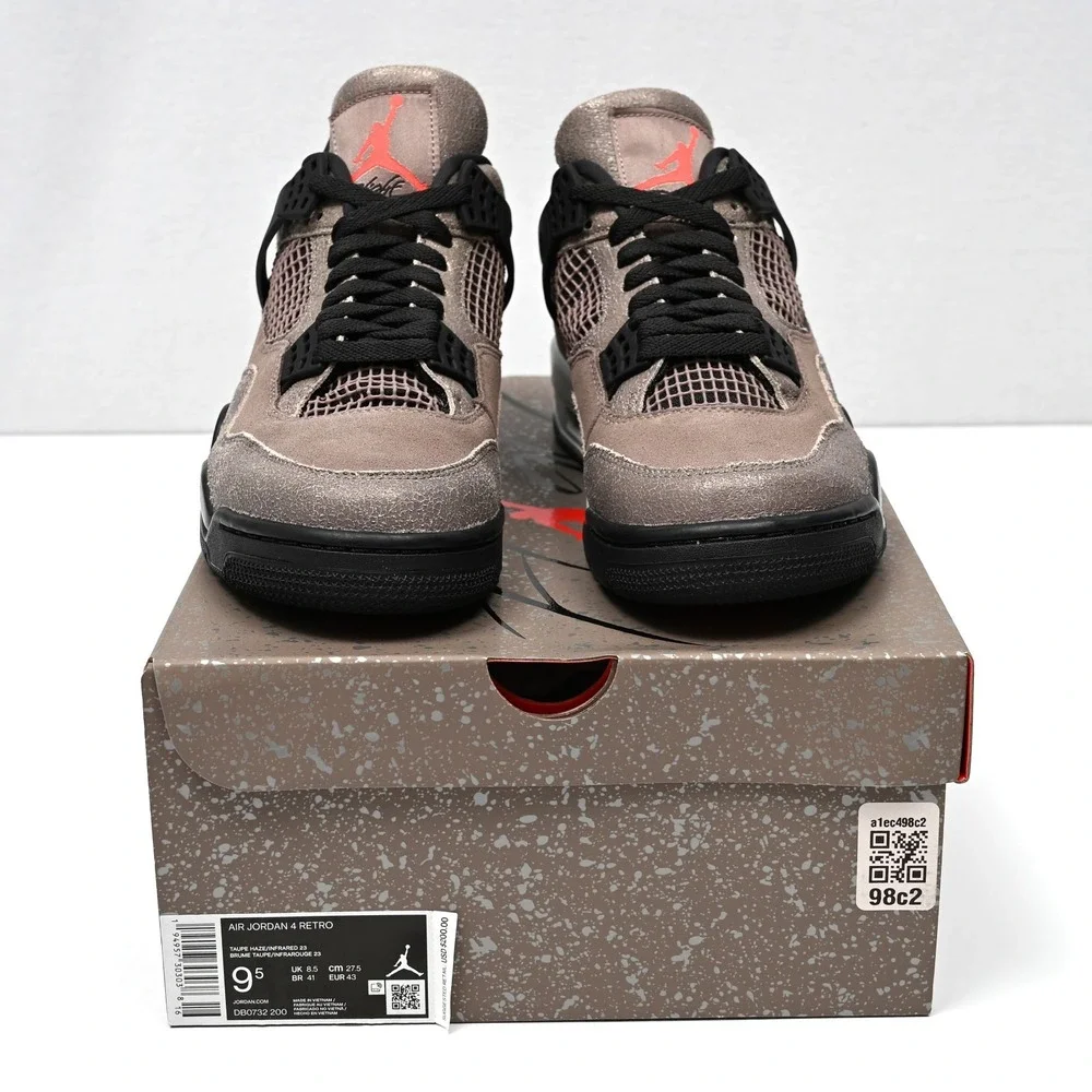 New DS Nike Air Jordan‎ 4 Taupe Haze 2021 Size 9.5 Rare Retro Authentic Brown OG