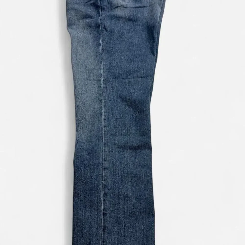 Banana Republic Mens Slim Traveler Jeans NWT 33x32 Stretch Denim Medium Wash.