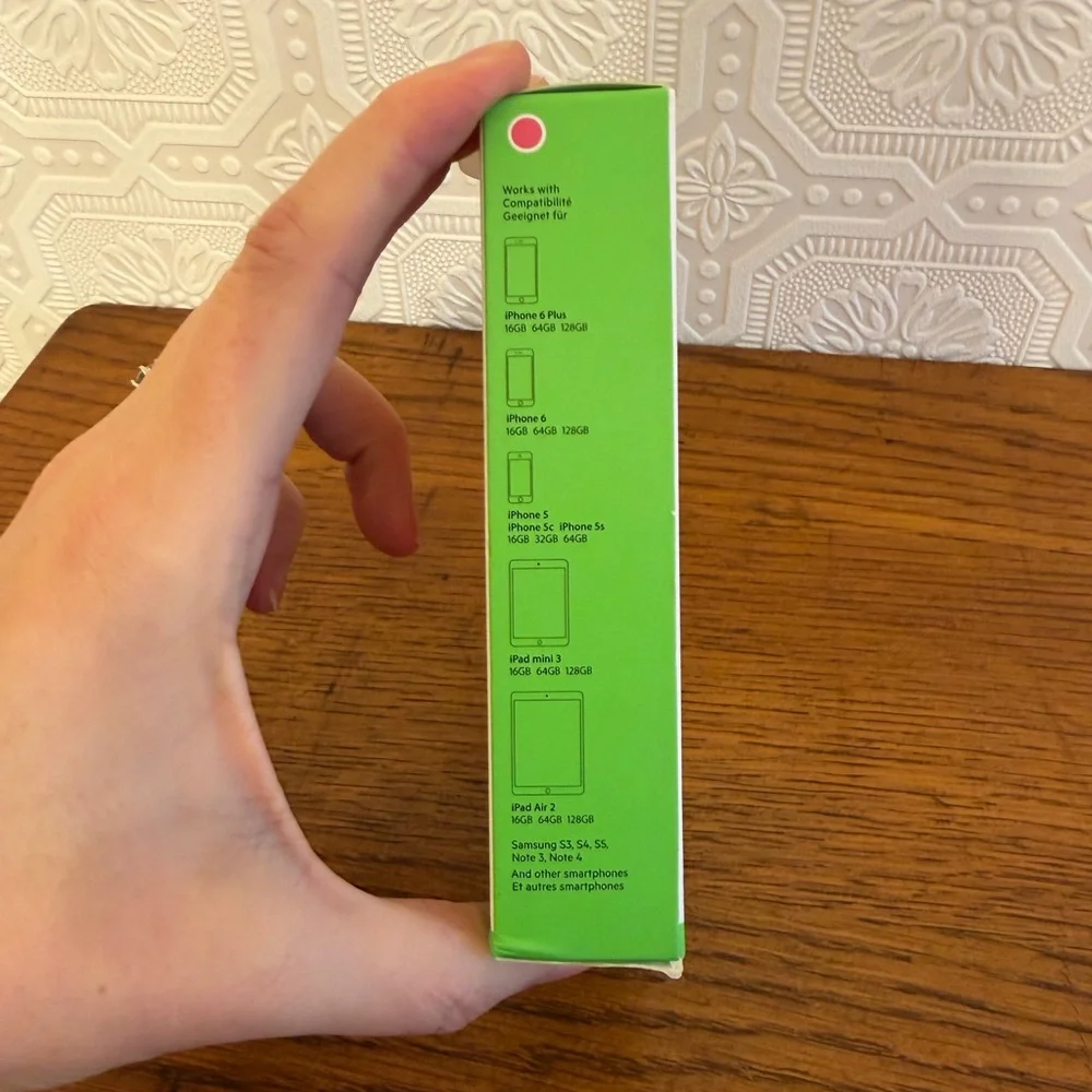 belkin compact charger