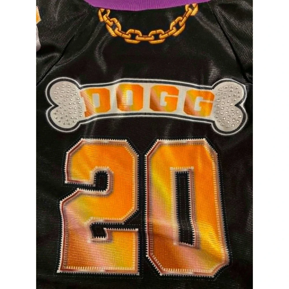Snoop Doggie Doggs purple us who