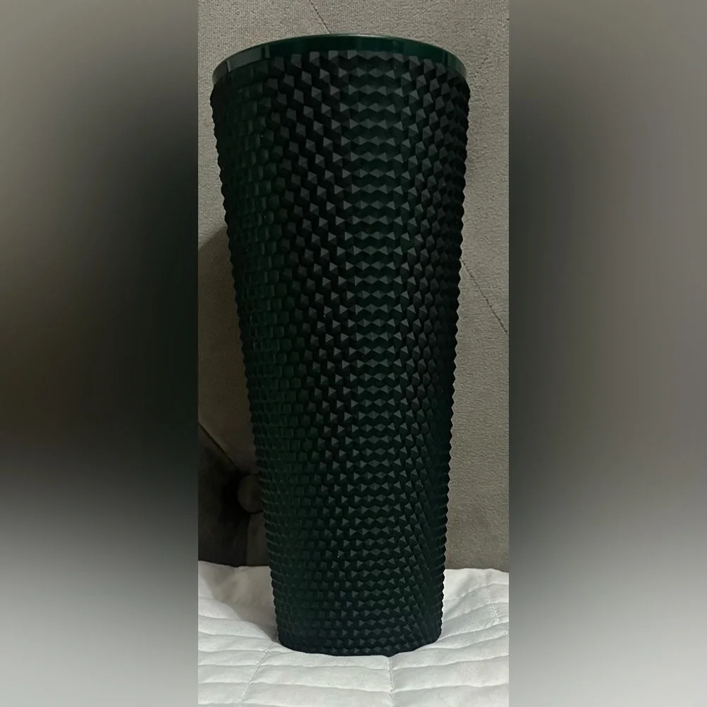 Starbucks venti matte