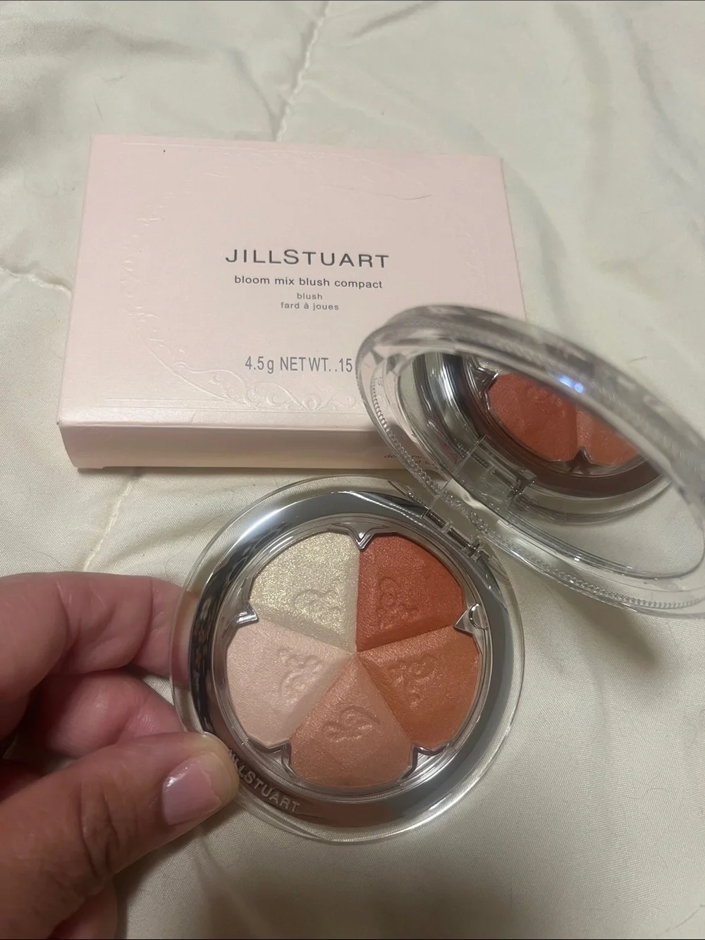 Jill Stuart touch stuart