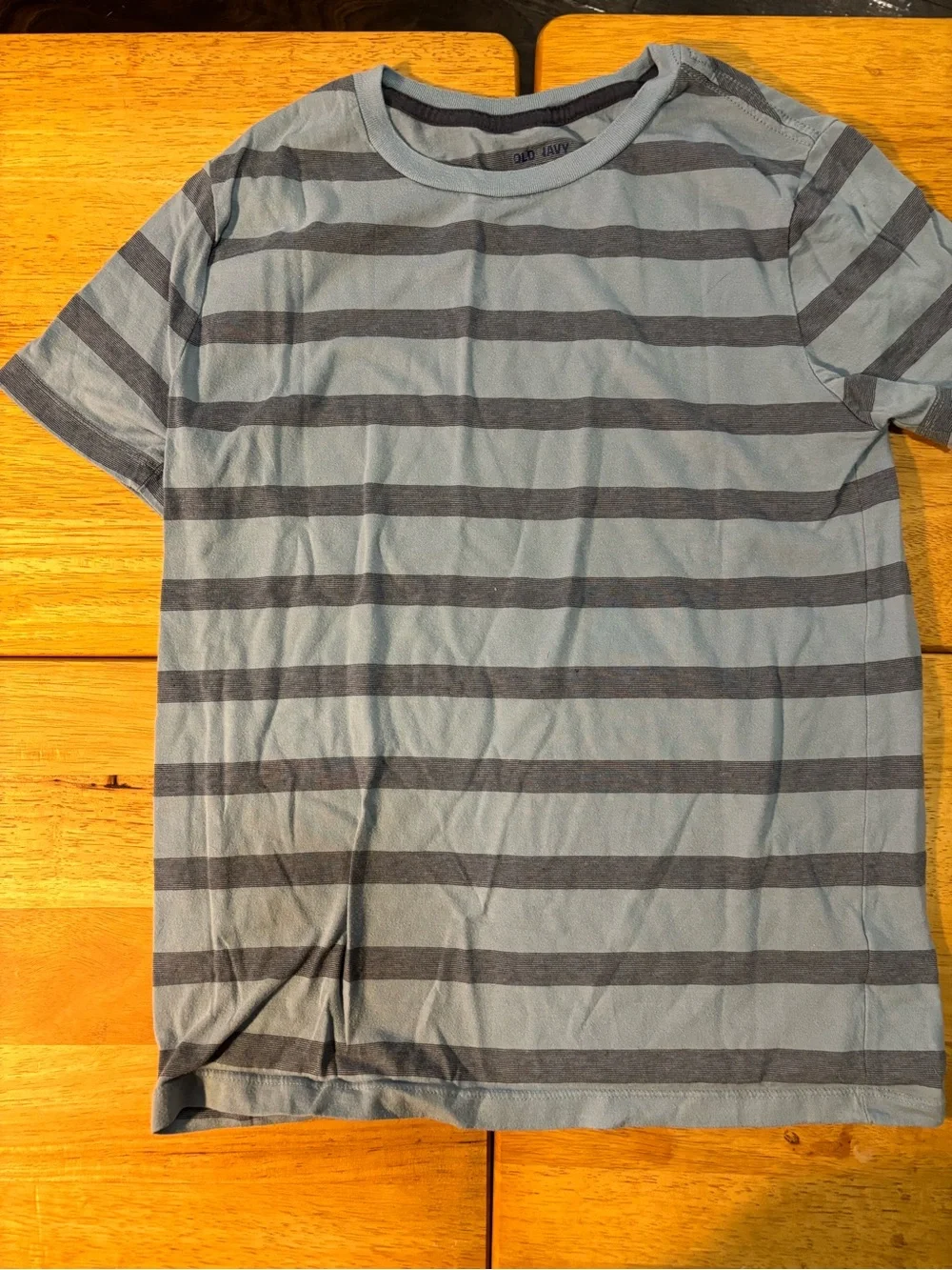 Old Navy short sleeve