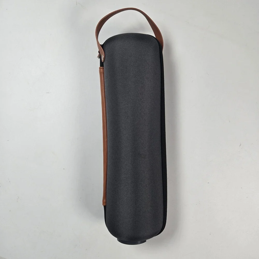 Rabbit Wine Bottle Carrier Gray Insulated Hardshell Travel Case Tote Handle NEW