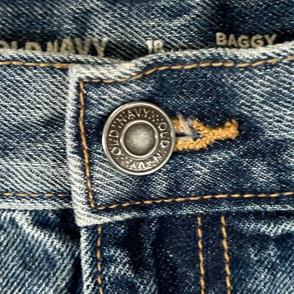 Old Navy 27 slash designed