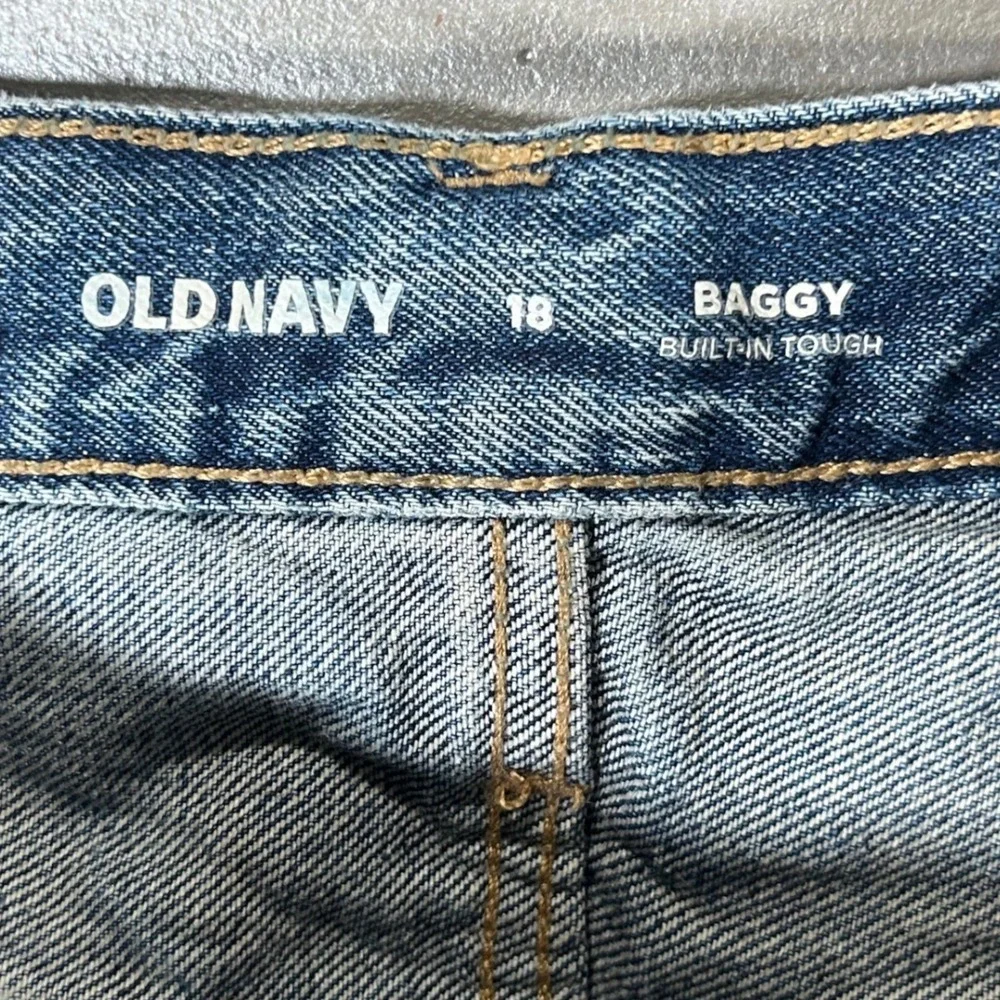 Old Navy tough skate