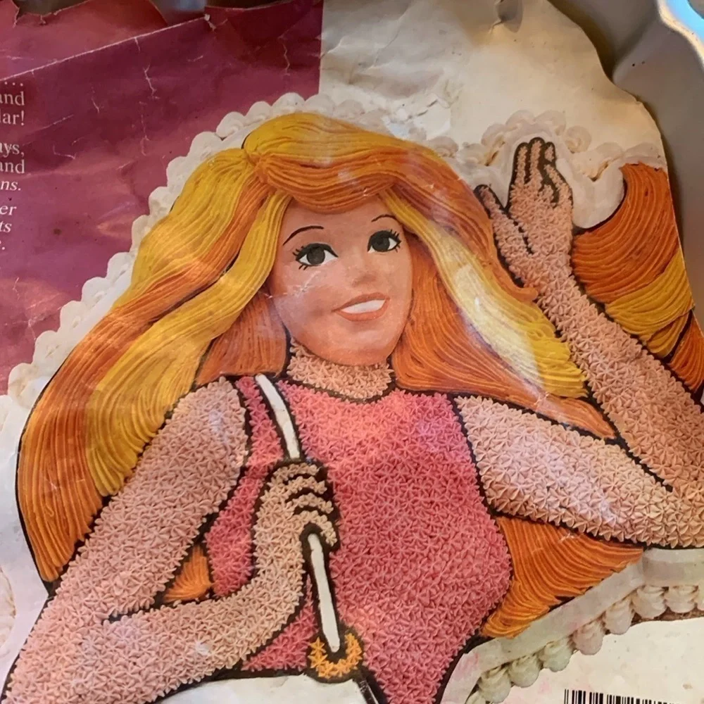 Wilton vintage barbie