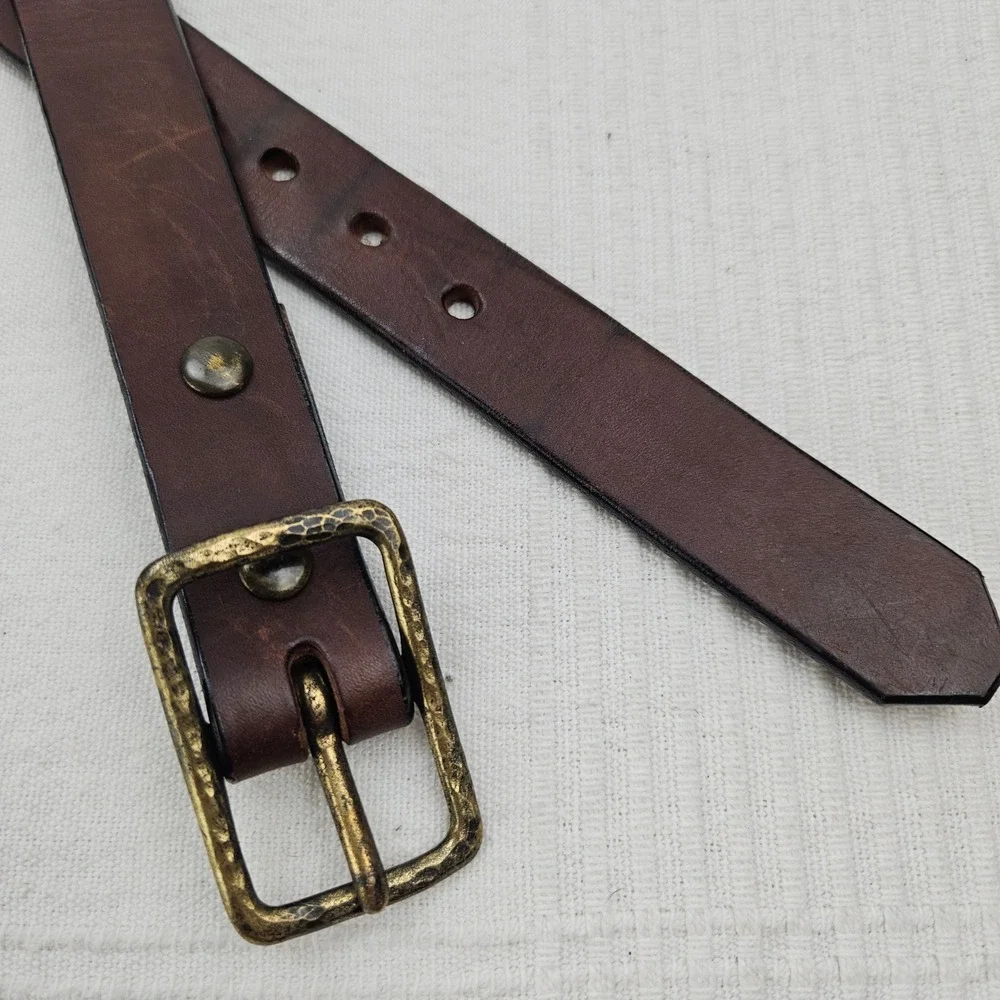 Hammered Brass‎ Buckle Leather Belt Men's 42 Brown