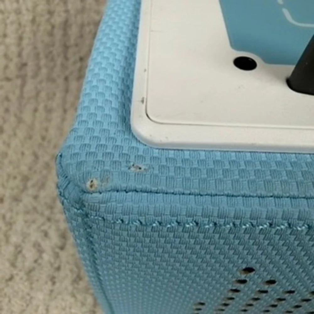 Tonies Toniebox Light Blue Digital Audio Player Box Only Parts or Repair No Cord