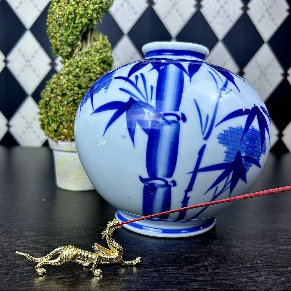 Blue White Porcelain Bamboo Vase Chinoiserie 6.5”‎ Grandmillenial Japan Decor