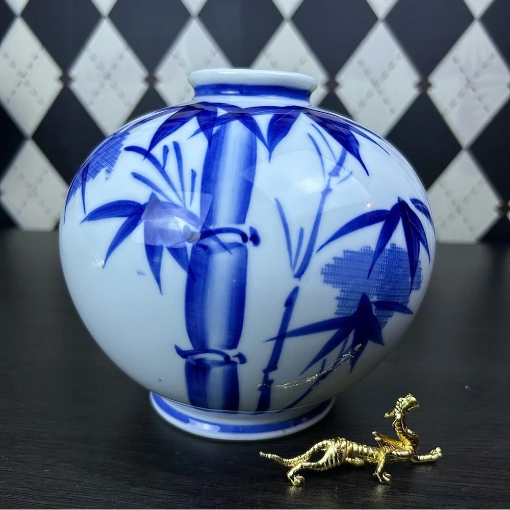 Blue White Porcelain Bamboo Vase Chinoiserie 6.5”‎ Grandmillenial Japan Decor