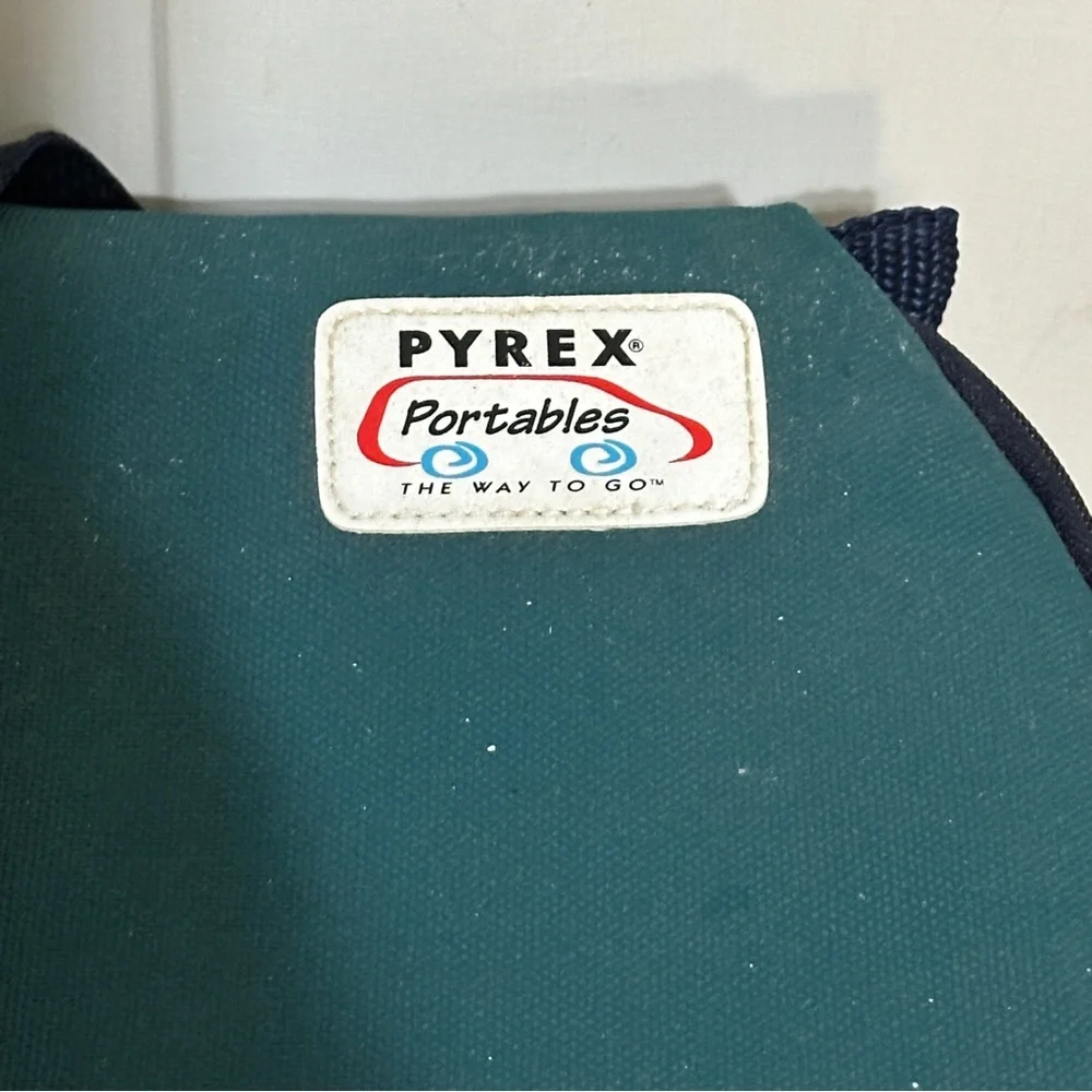 Pyrex carrier sturdy