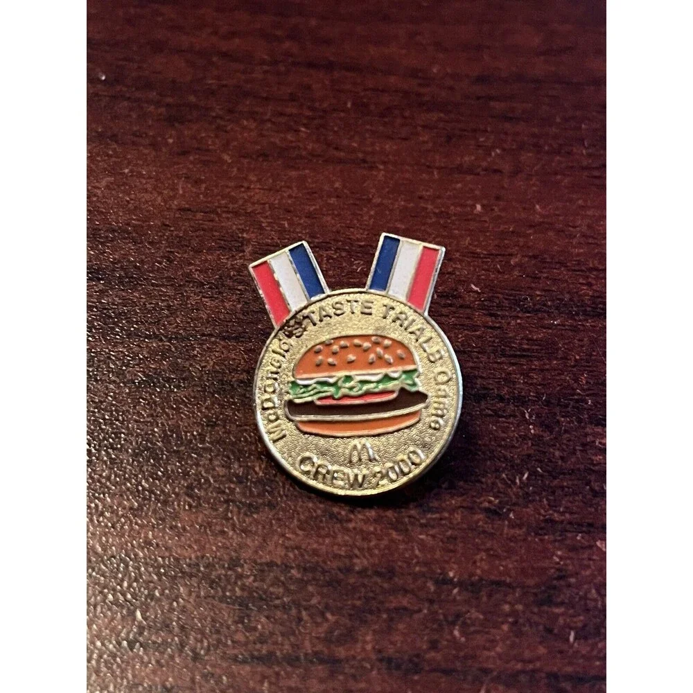 McDonald’s Crew 2000 Taste‎ Trials Game Medal Employee Lapel Hat Pin