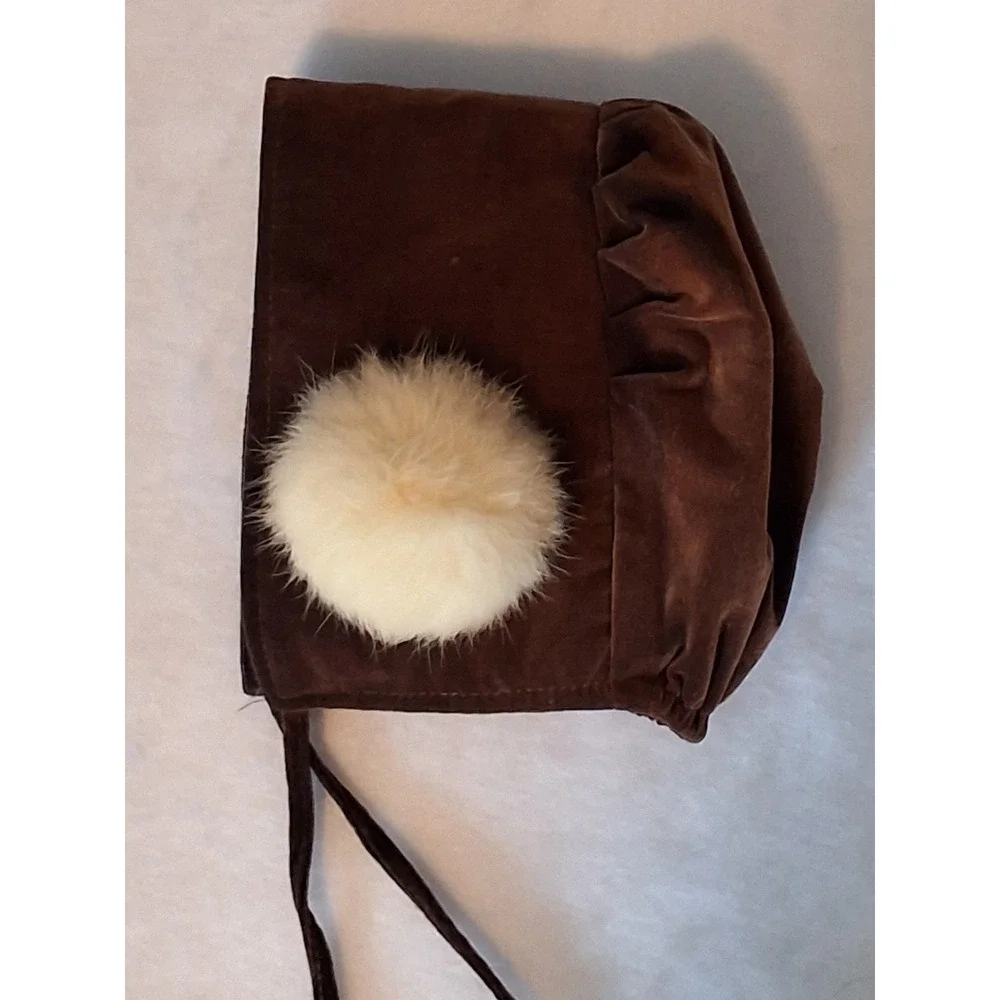 Hatbox vintage velvet