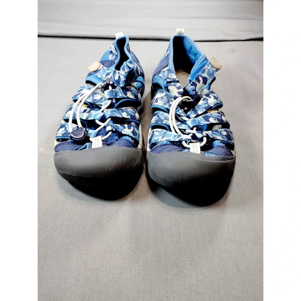 Keen sports waterproof