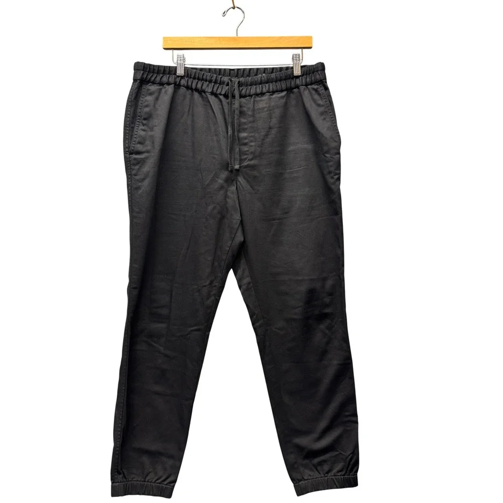 Banana Republic Traveler Joggers Mens Large Relaxed Tapered Fit Black Organic‎