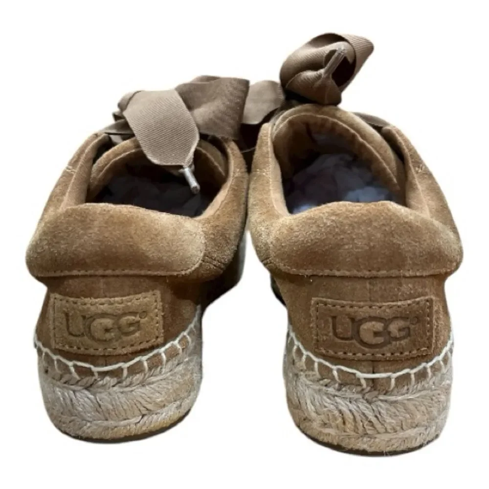 UGG brianna suede