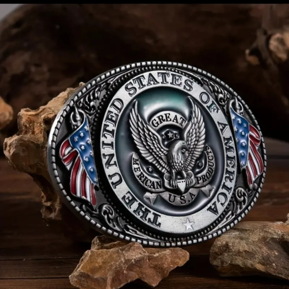 New men's patriotic American Flag belt buckle