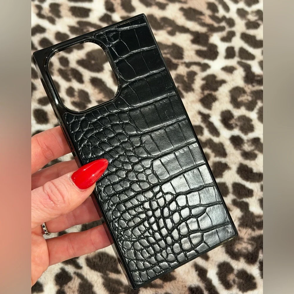 SQUARE® Black Crocodile Faux Leather iPhone Case Flaunt Iphone 14 Pro Max