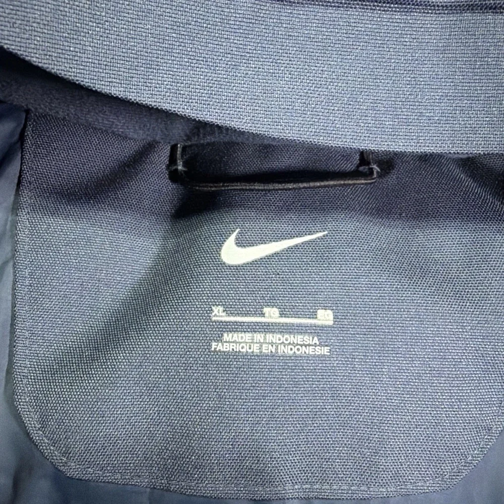 Nike this product