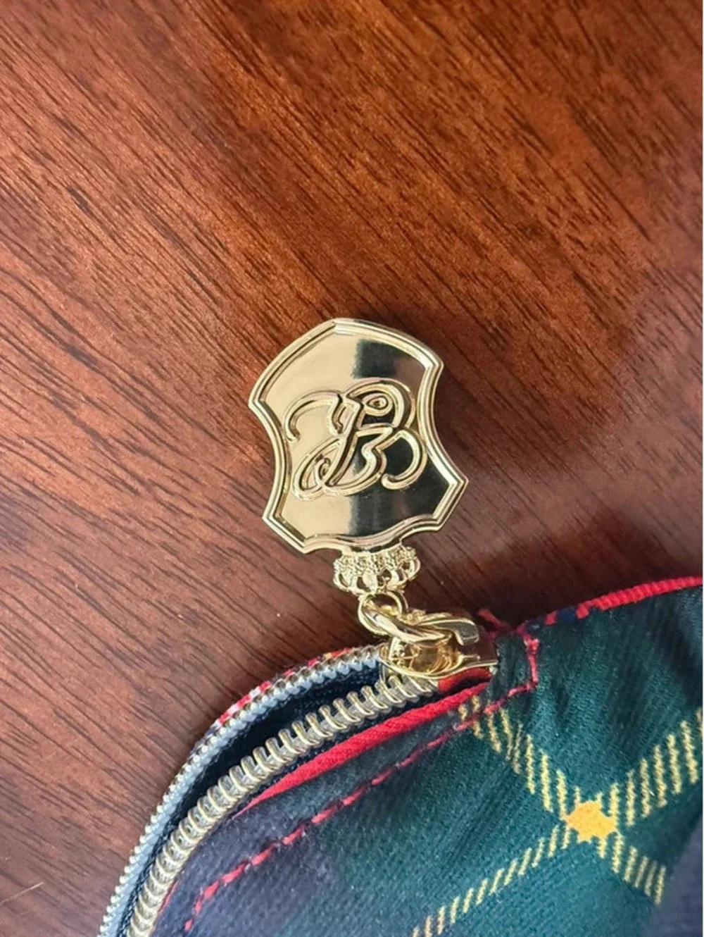 Estée Lauder  double zipper makeup purse