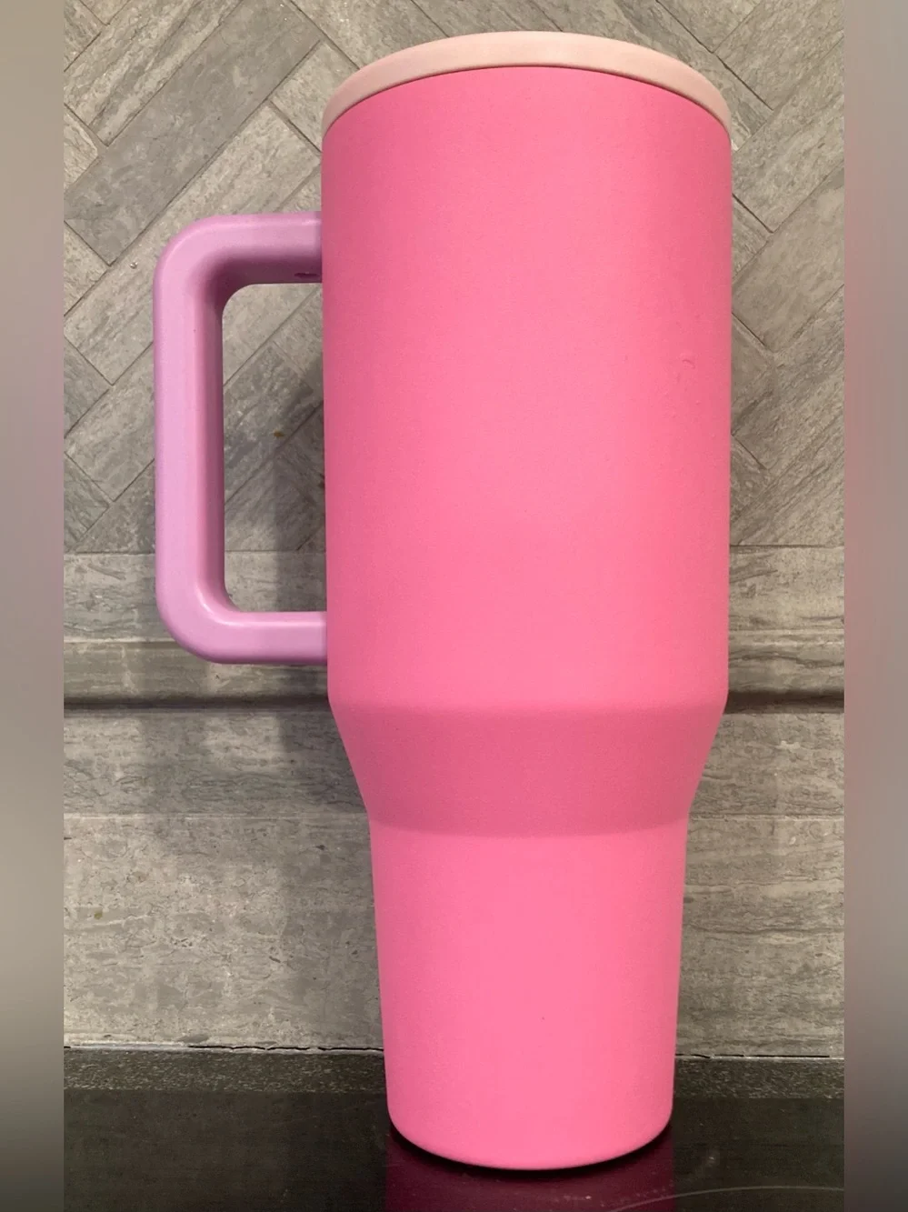 HydroJug 40oz capacity