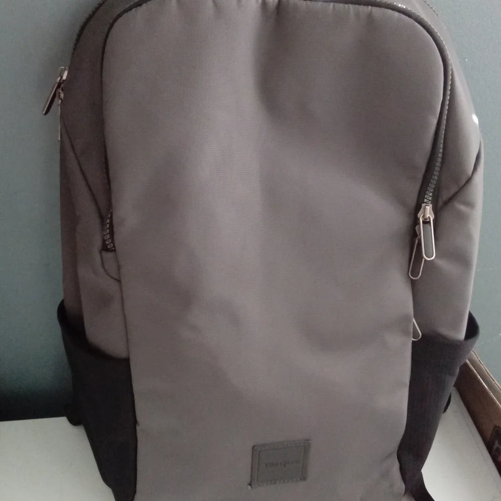 Targus pattern material ensure