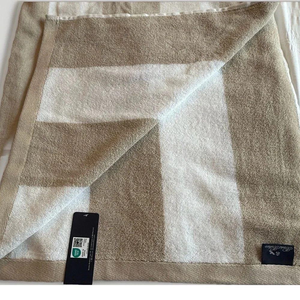 Brooks Brothers Tan White Cabana Striped 40x70” Oversized Pool Beach Towel New