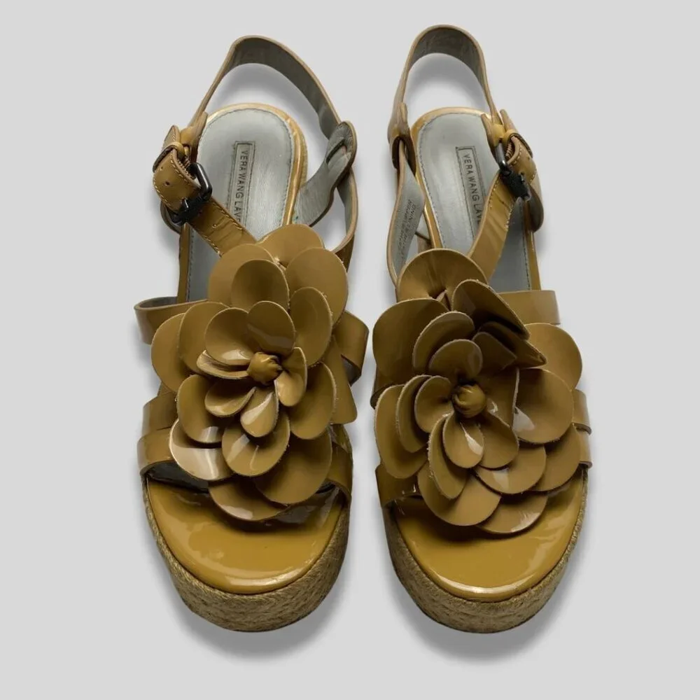 VERA WANG Beige Floral Espadrille Wedge Platform Sandals Size 9.5