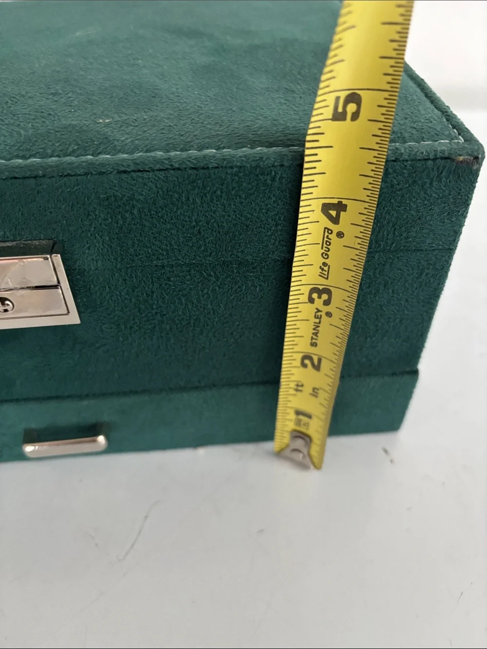 N/A jewelry organizer