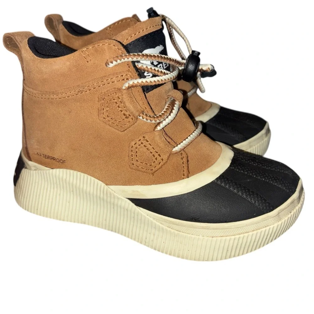 Sorel unisex pre owned