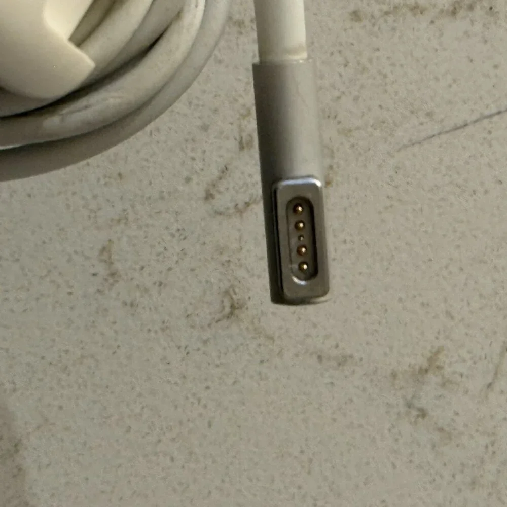 Apple good preowned