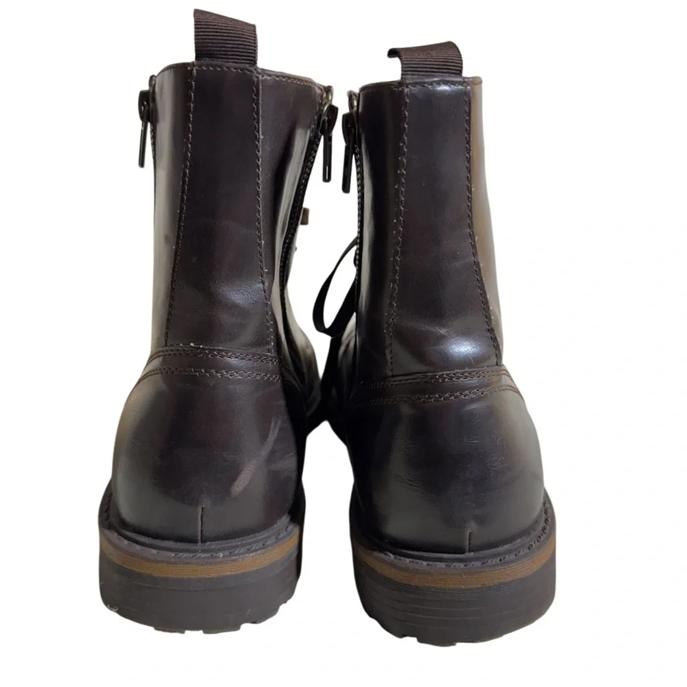 Unlisted by Kenneth Cole panel leather sole