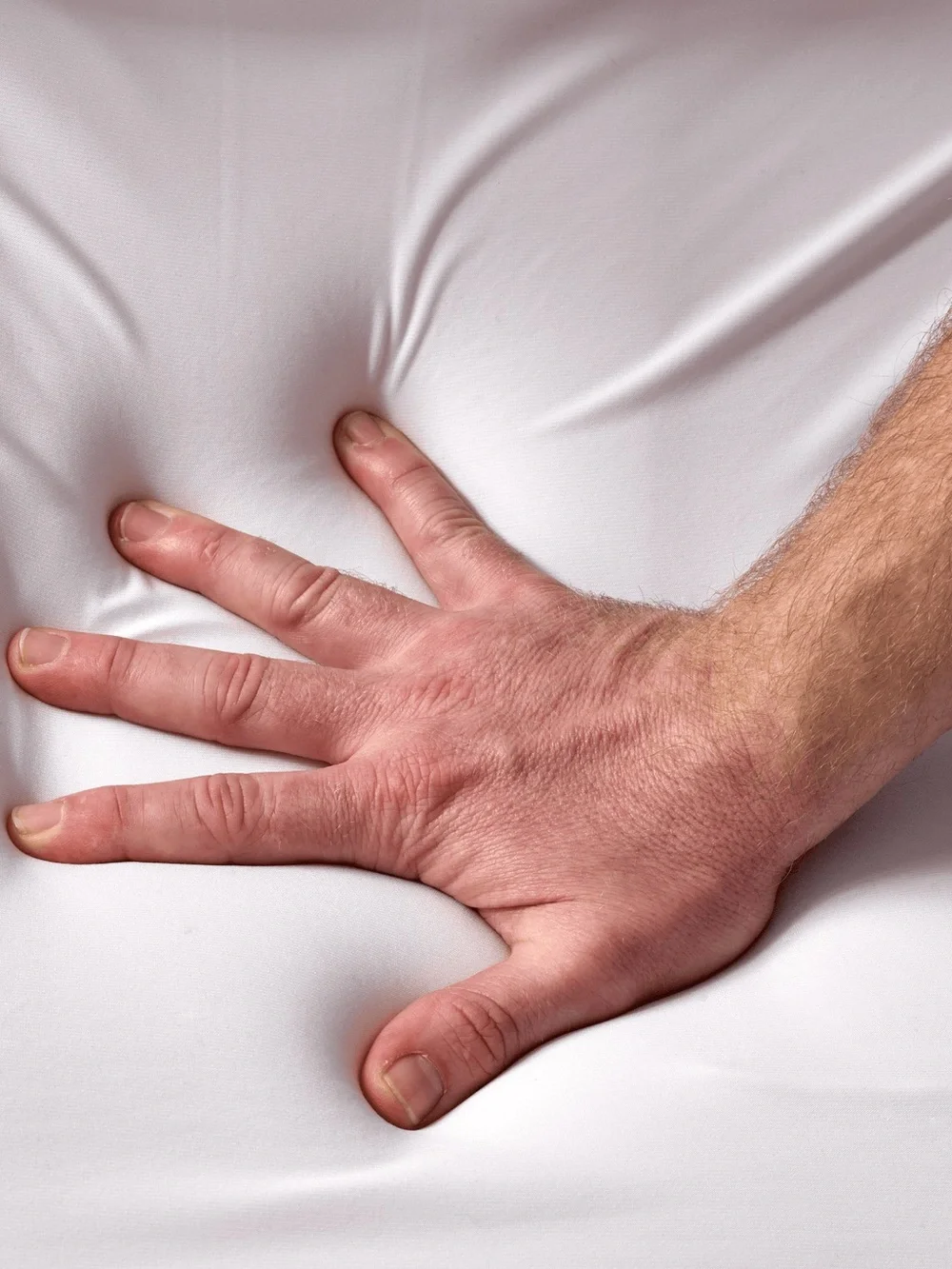 The Snorinator® Pillow, Travel Bag and Two Pillowcases