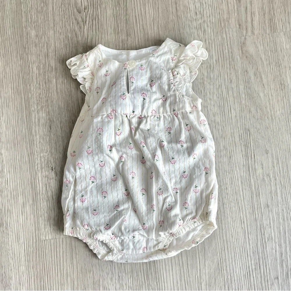Carters nwot never