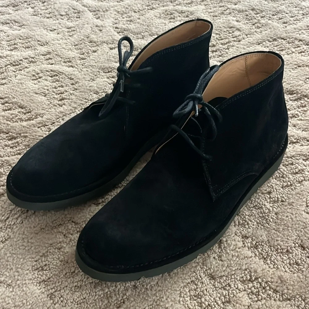 UGG Collection Made in Italy Men’s Chukka Boots - Size 8 NWOB