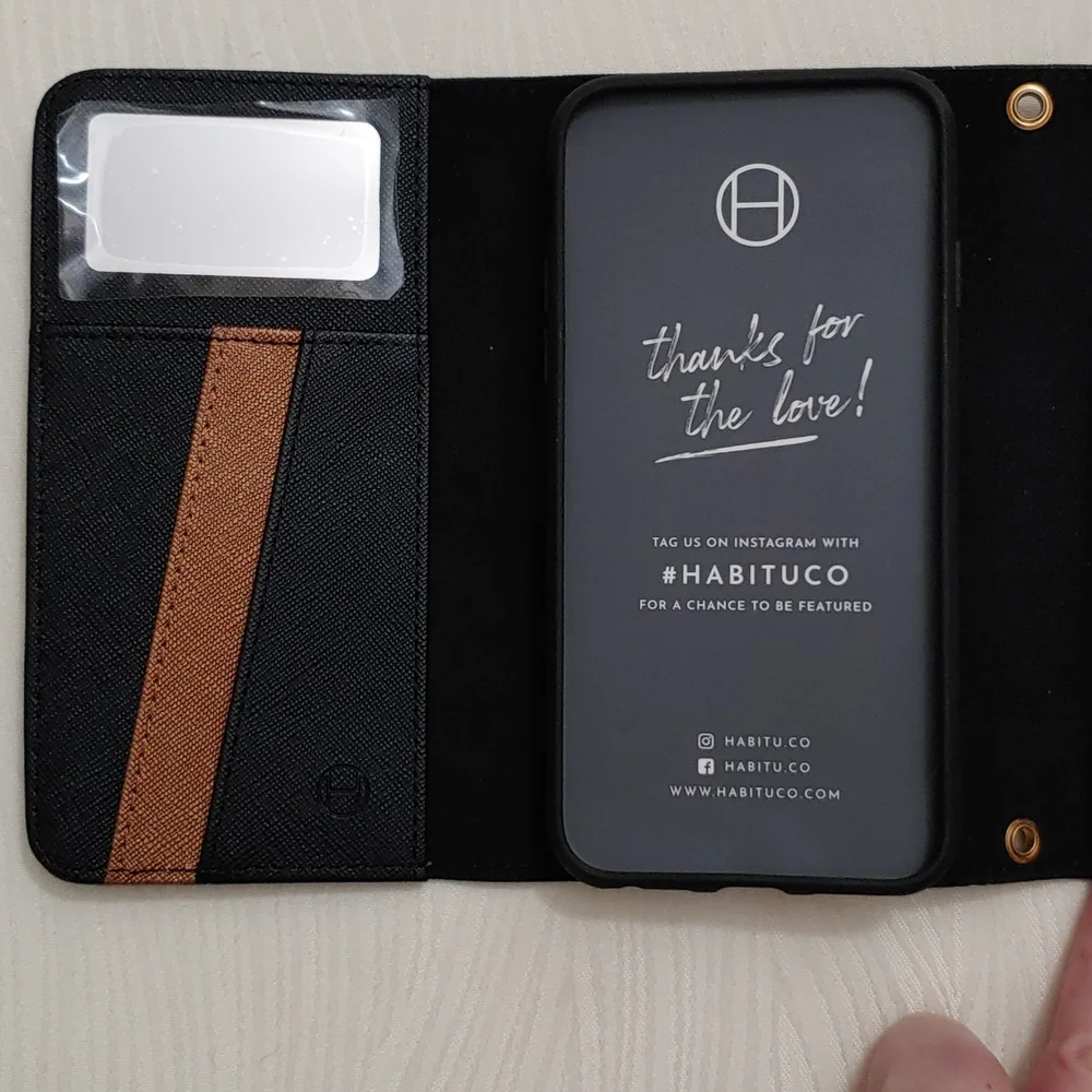 Habitu selene black
