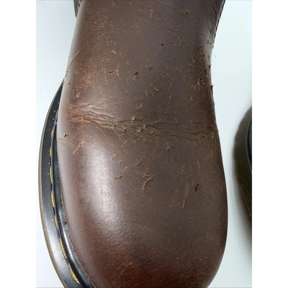 Dr. Martens product pair