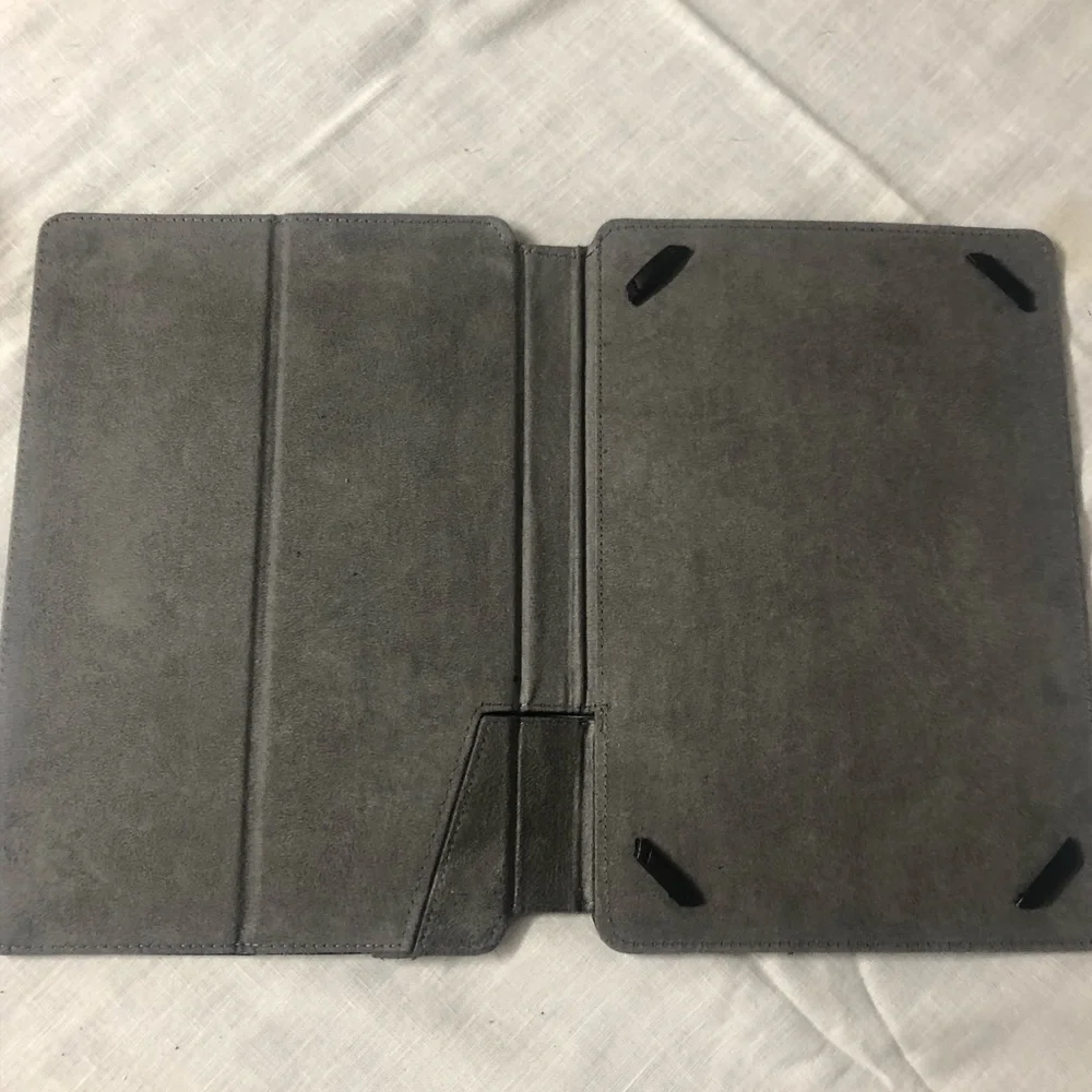 N/A black case